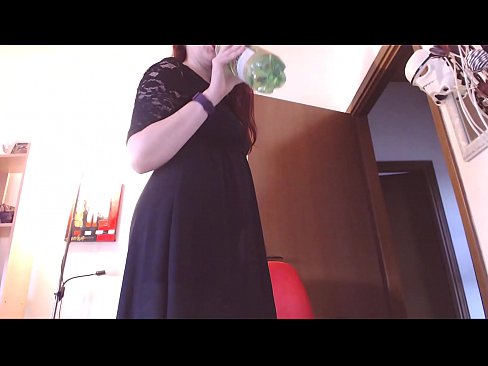 ❤️ A na-amanye ohu na-edo onwe ya n'okpuru nke hụrụ panties ruru unyi na nke na-atọ ụtọ ịme onwe ya mgbe ọ lechara vidiyo a! ❌  na porn% ig.pornpictureshq.ru%  ❌️❤